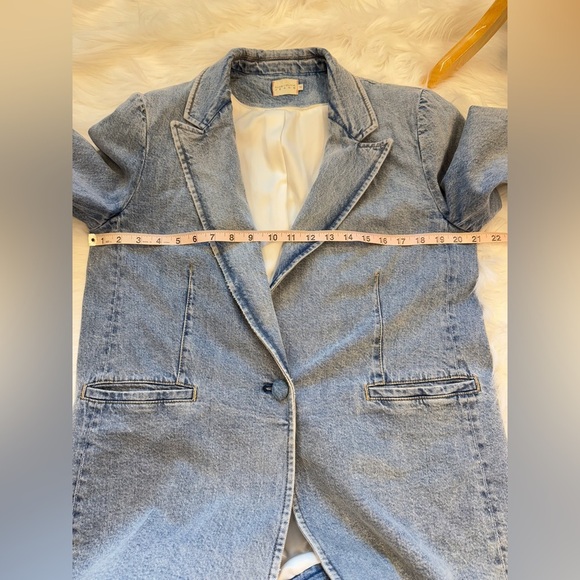 Alice + Olivia JUSTINE ROLLED CUFF BLAZER 12 - Picture 10 of 12